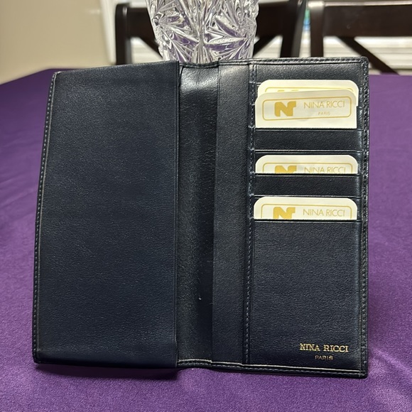 Nina Ricci wallet - Picture 2 of 4